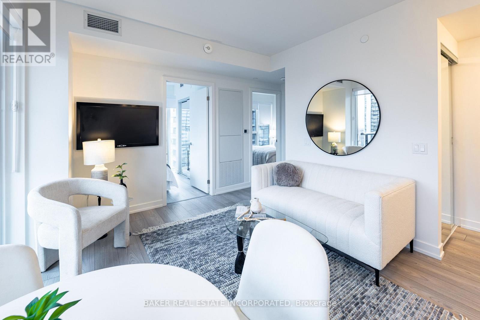 Photo 10 of 1210 223 Redpath Avenue, Toronto ON