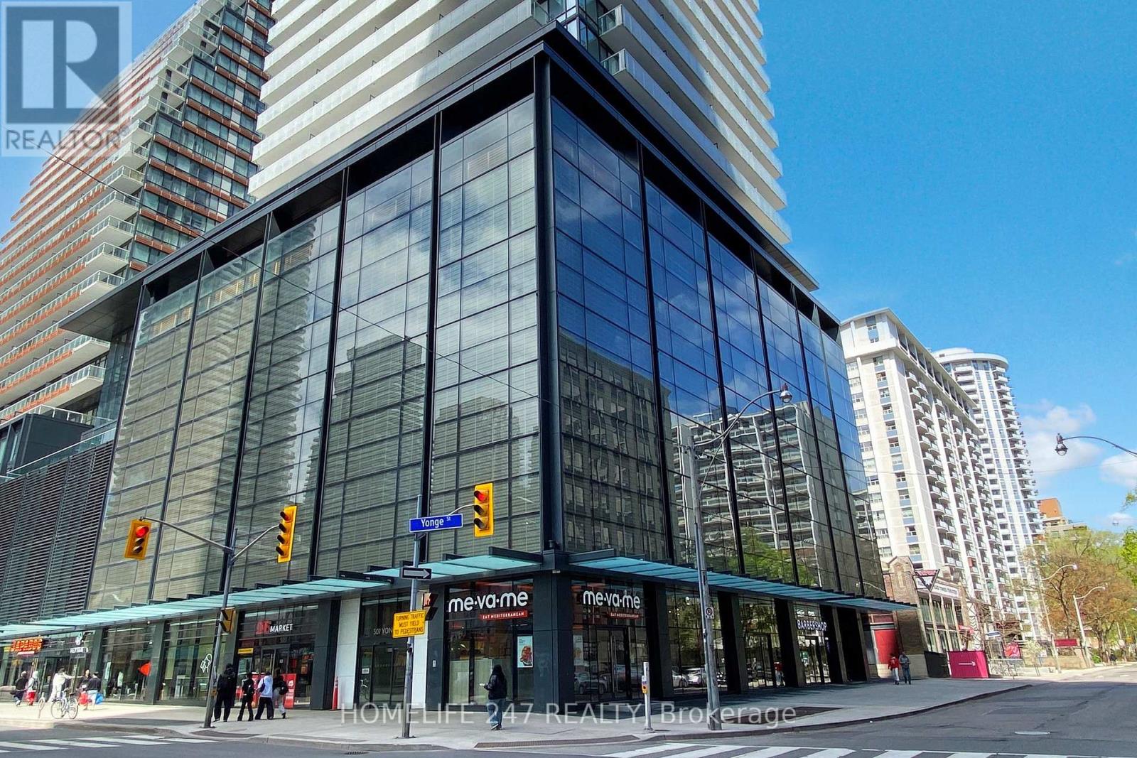 Photo 8 of 2701 501 Yonge Street, Toronto ON