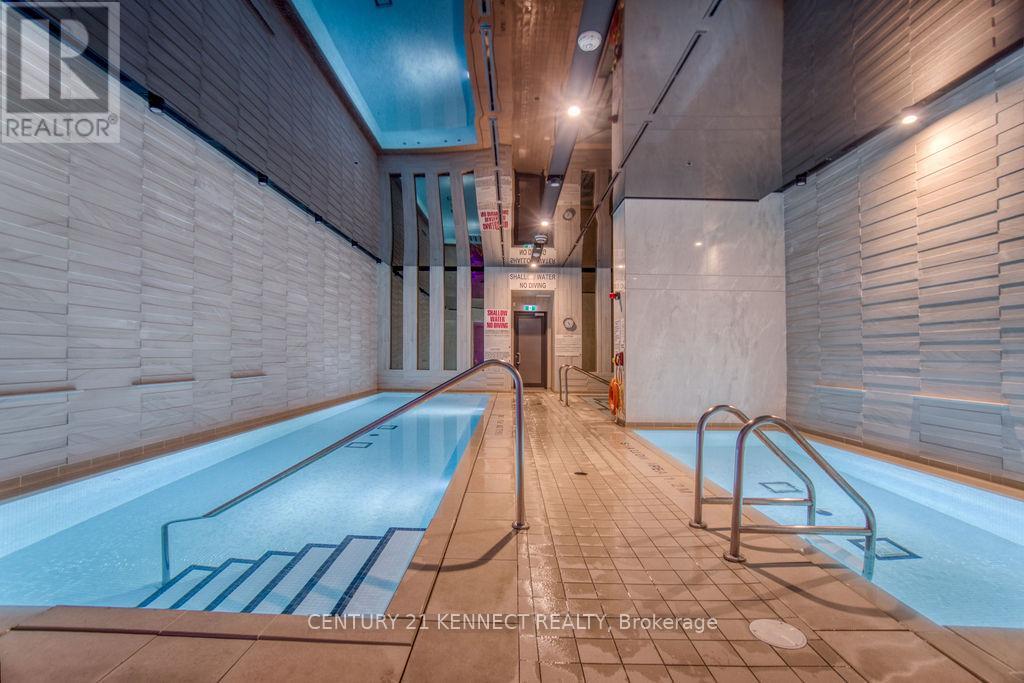 Photo 31 of 3108 19 Bathurst Street, Toronto ON