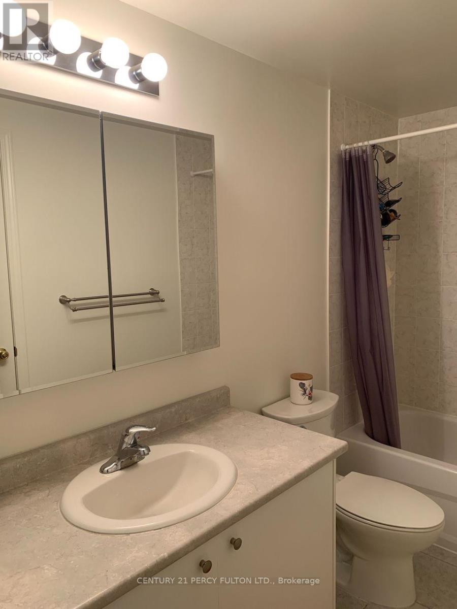 Photo 25 of 323 639 Lawrence Avenue W, Toronto ON