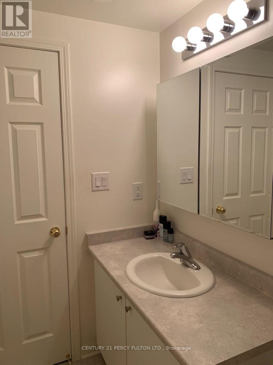 Photo 27 of 323 639 Lawrence Avenue W, Toronto ON