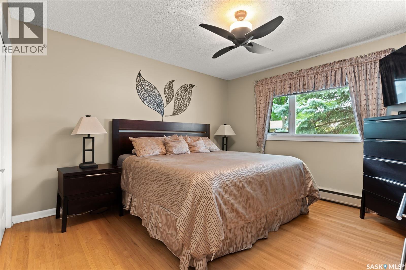 Photo 14 of 86 Langley Street, Regina SK