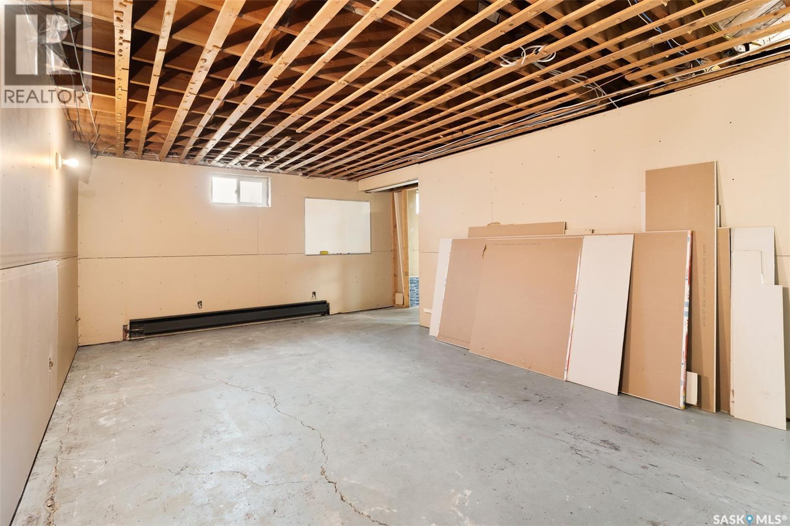 Photo 23 of 86 Langley Street, Regina SK