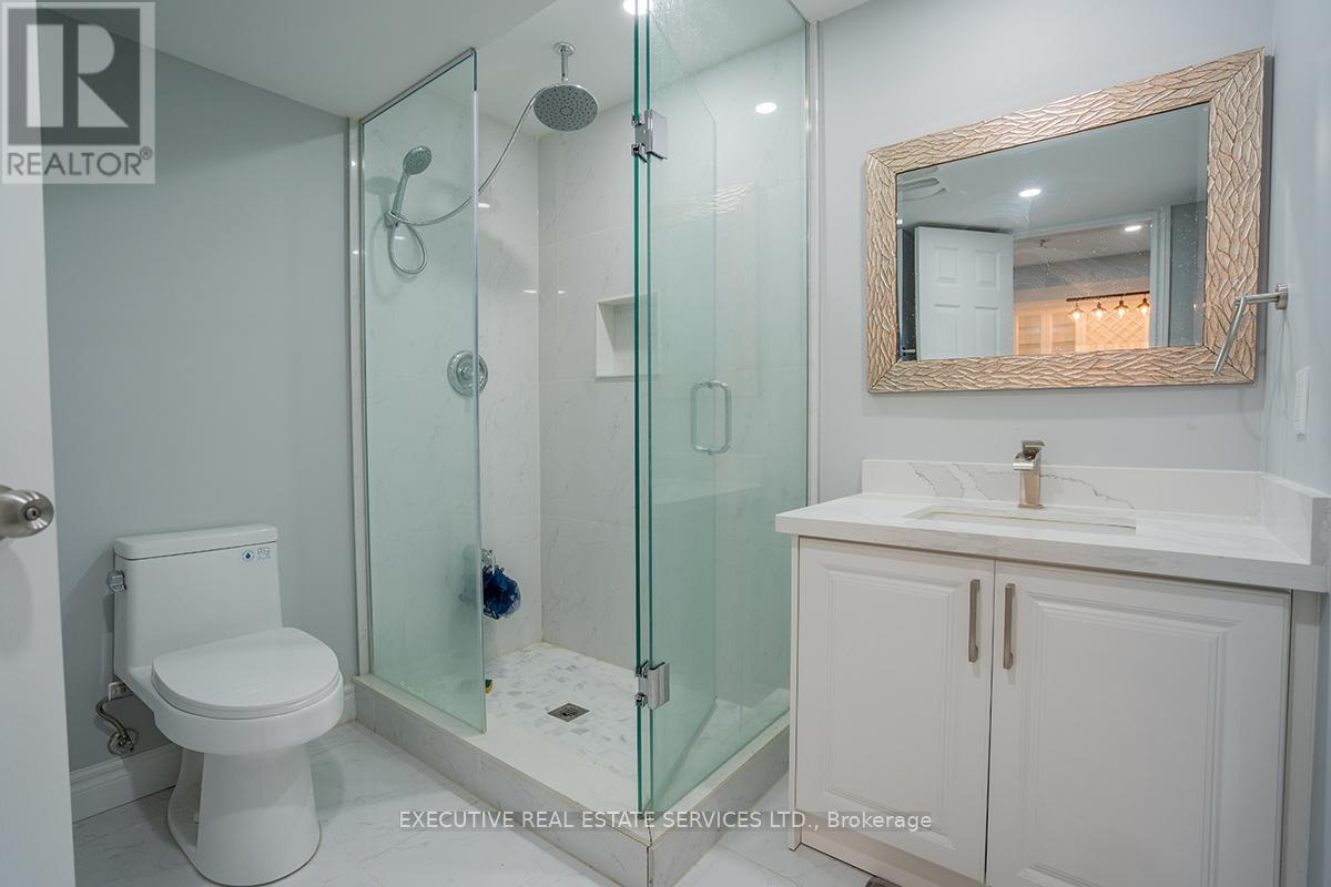 Photo 49 of 46 Willowbrook Drive, Whitby ON