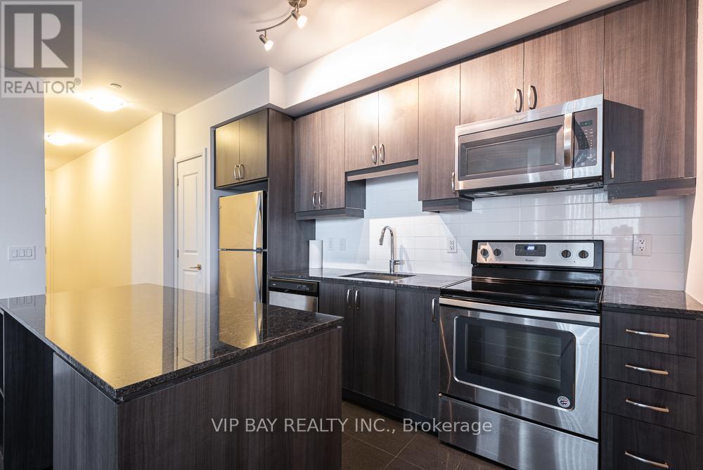 Photo 25 of Nw 817 9201 Yonge Street, Richmond Hill ON