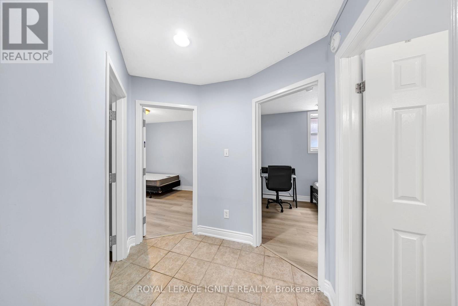 Photo 21 of 327 Spruce Street, Waterloo ON