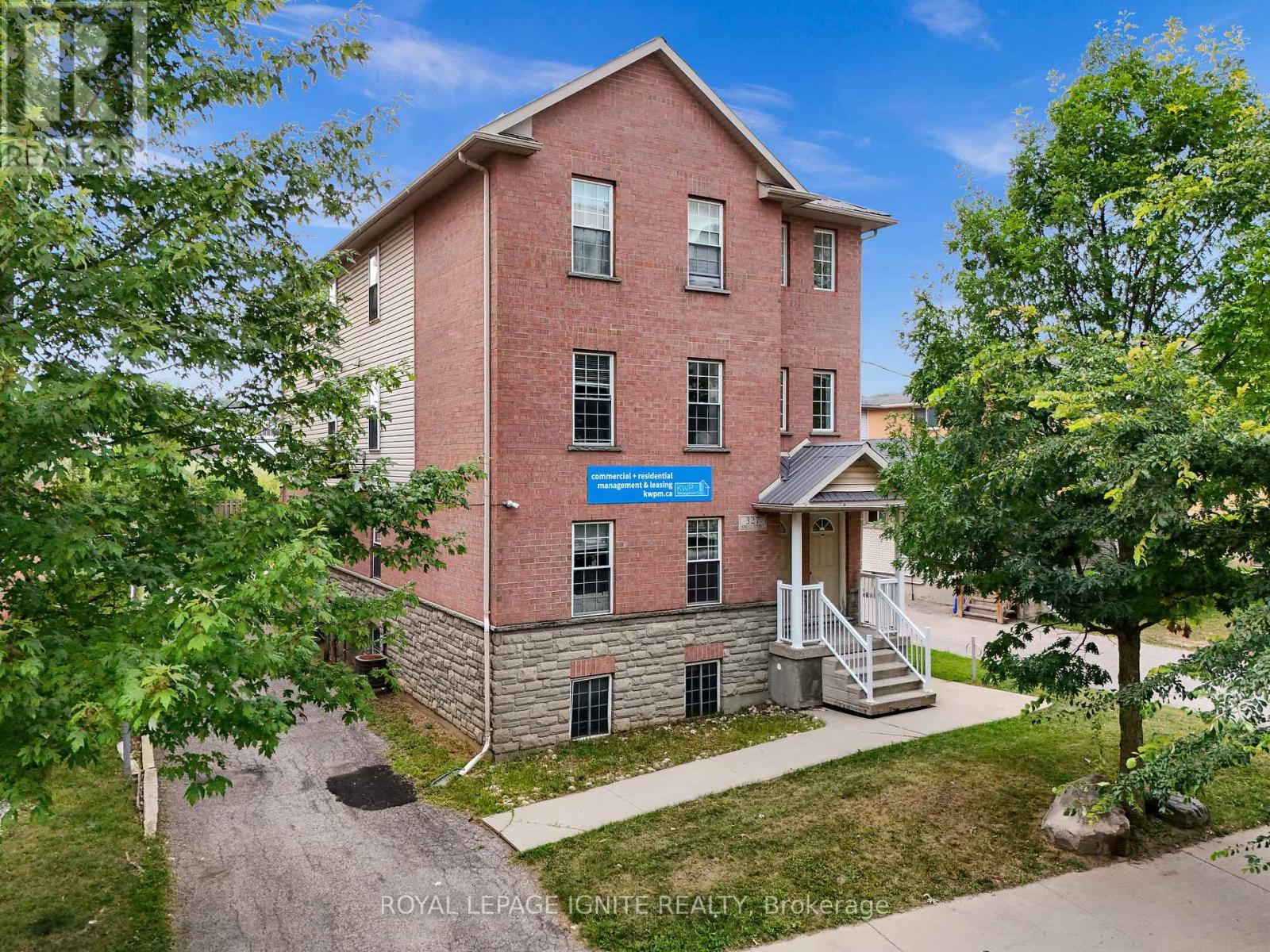 Photo 26 of 327 Spruce Street, Waterloo ON