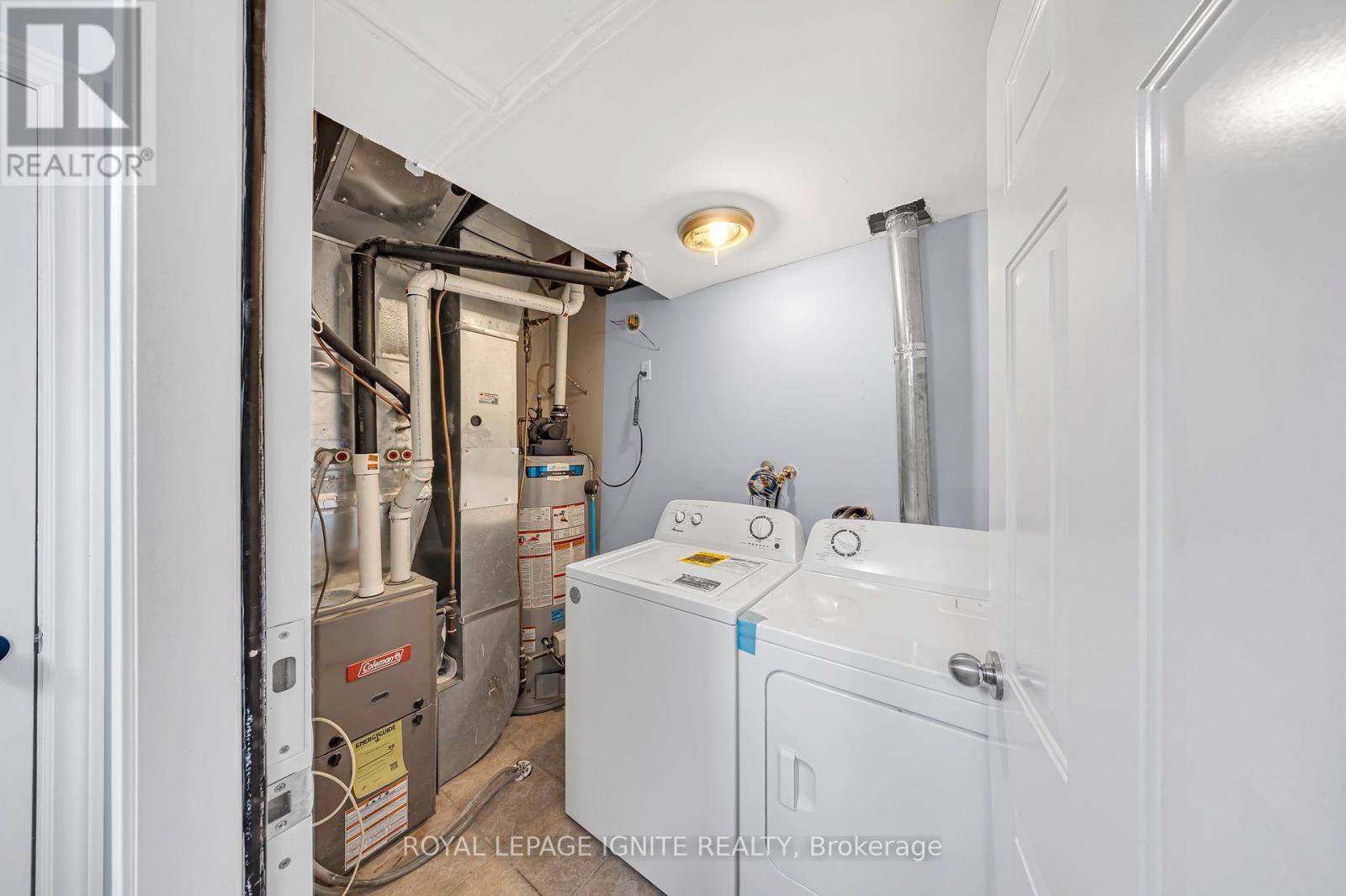 Photo 20 of 327 Spruce Street, Waterloo ON