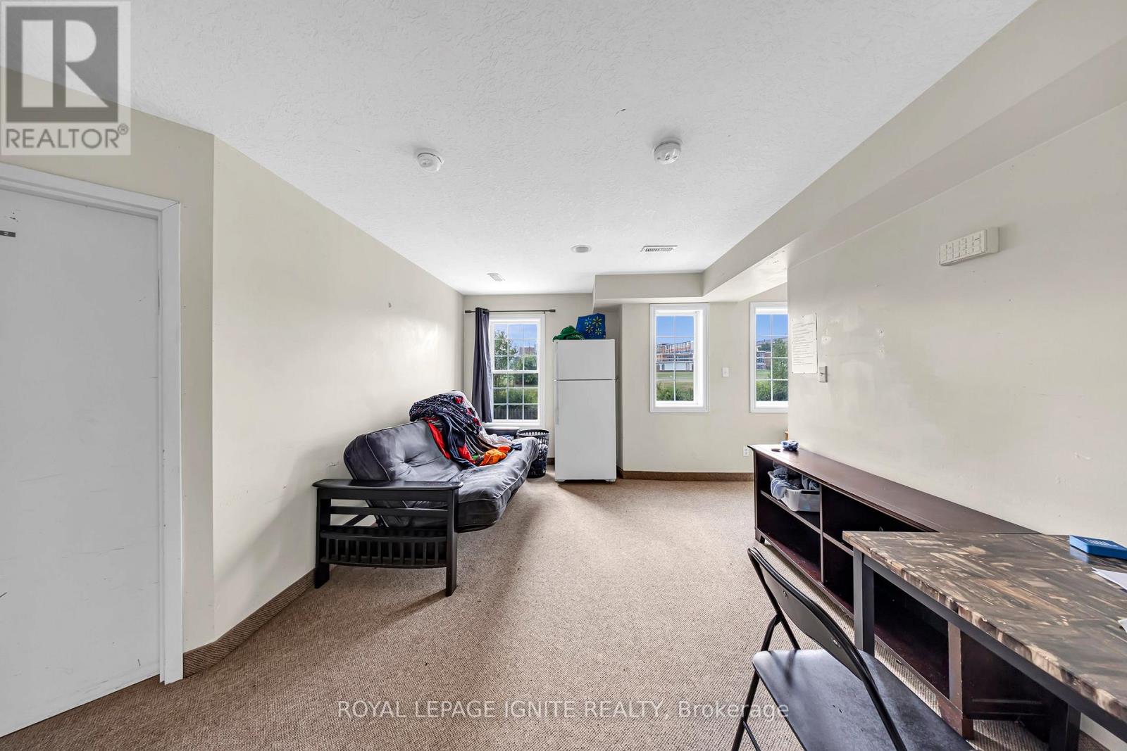 Photo 15 of 327 Spruce Street, Waterloo ON