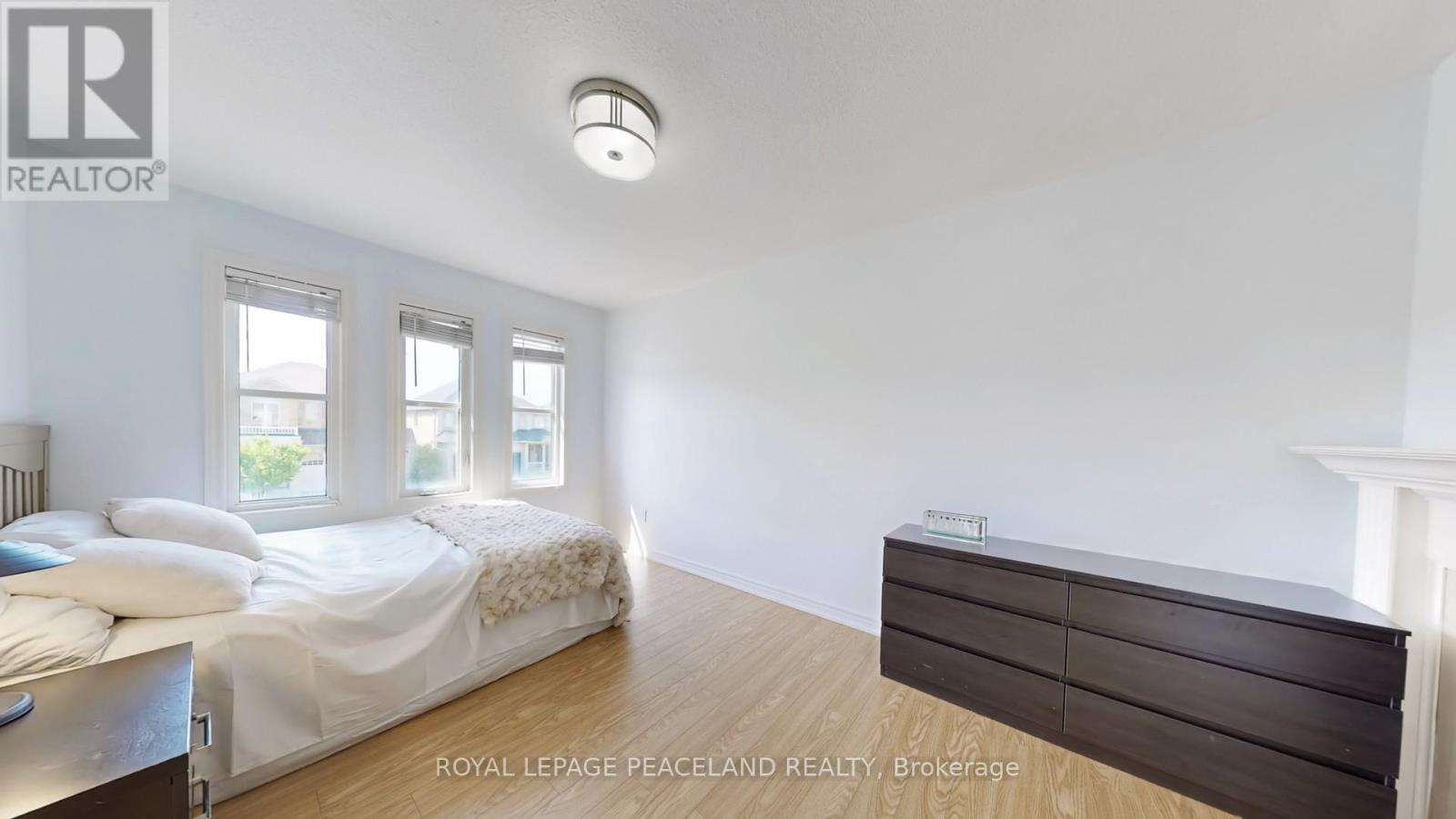 Photo 30 of 16 Lealinds Road, Vaughan ON
