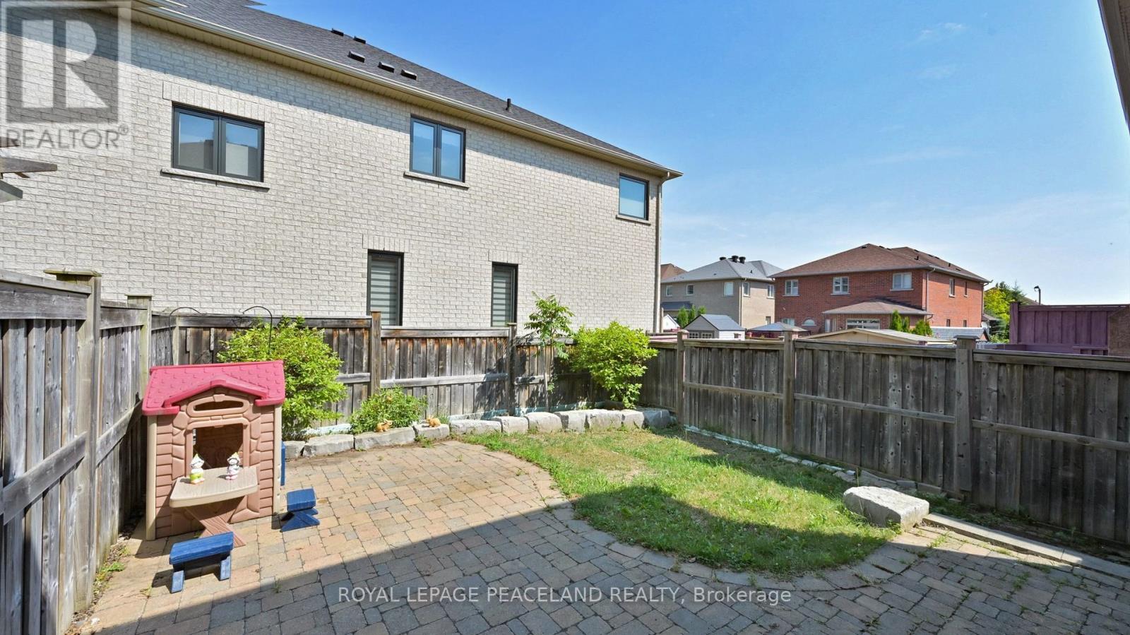 Photo 44 of 16 Lealinds Road, Vaughan ON