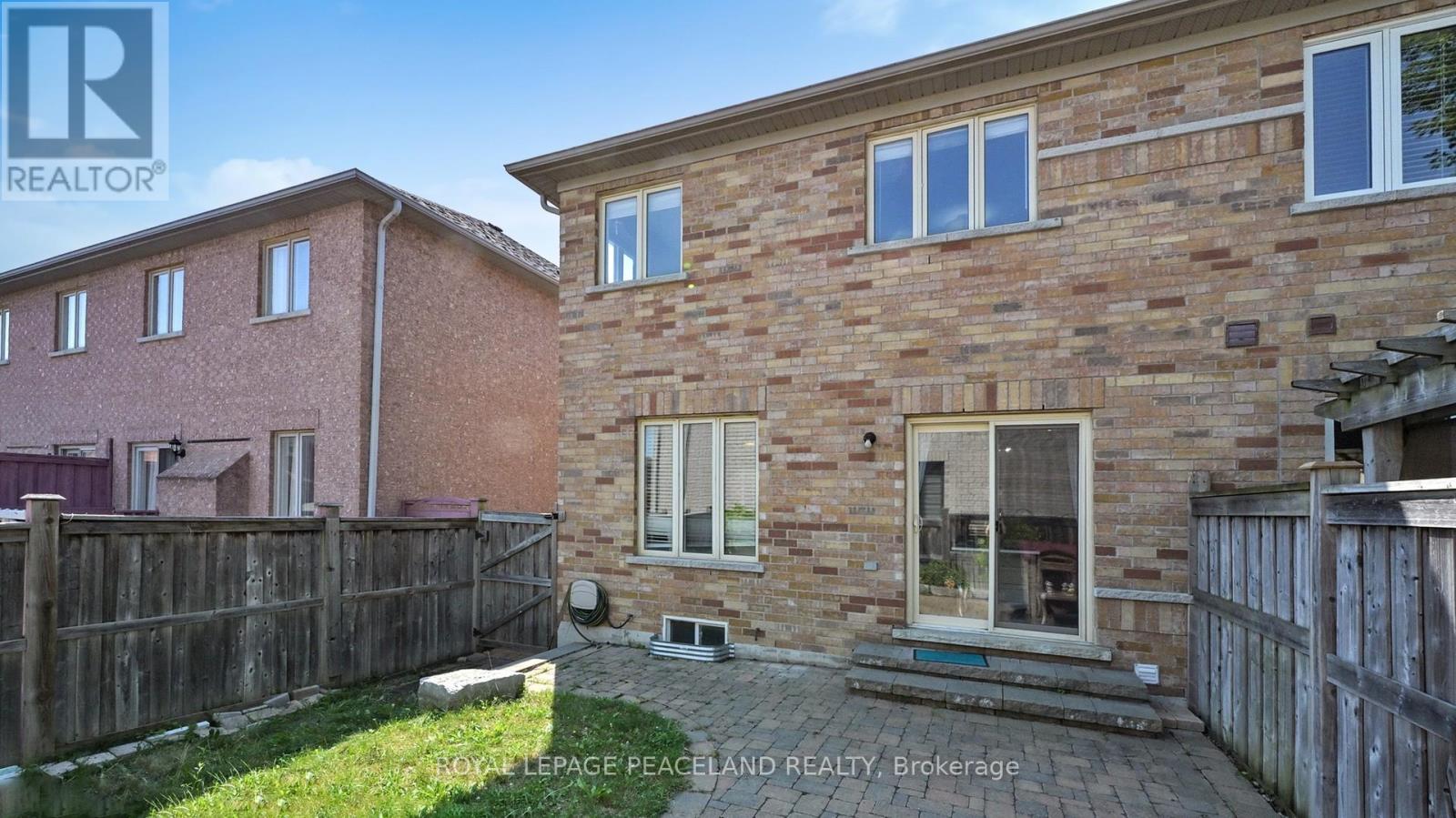 Photo 48 of 16 Lealinds Road, Vaughan ON