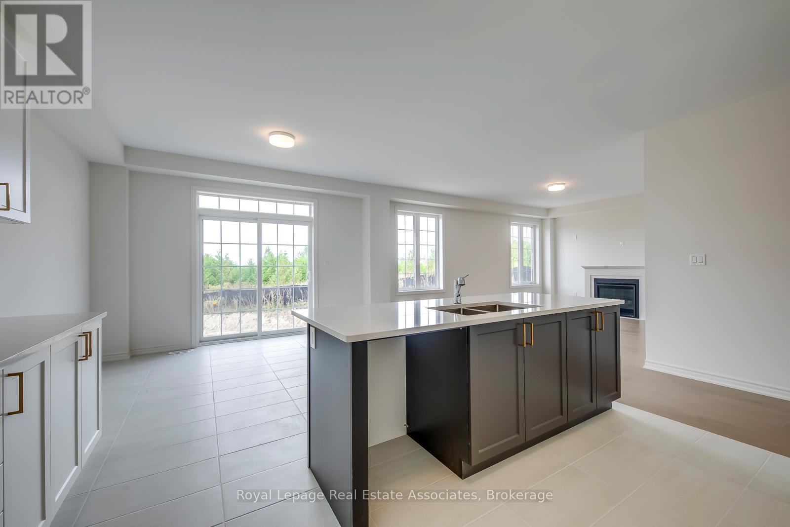Photo 18 of 89 Bluebird Boulevard, Adjalatosorontio ON
