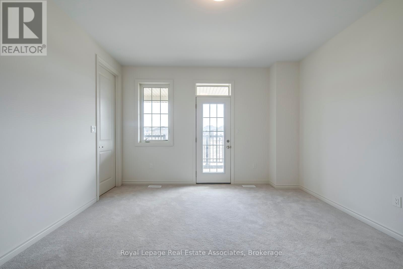 Photo 47 of 89 Bluebird Boulevard, Adjalatosorontio ON
