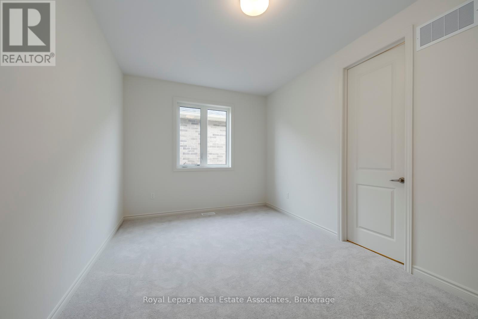 Photo 49 of 89 Bluebird Boulevard, Adjalatosorontio ON