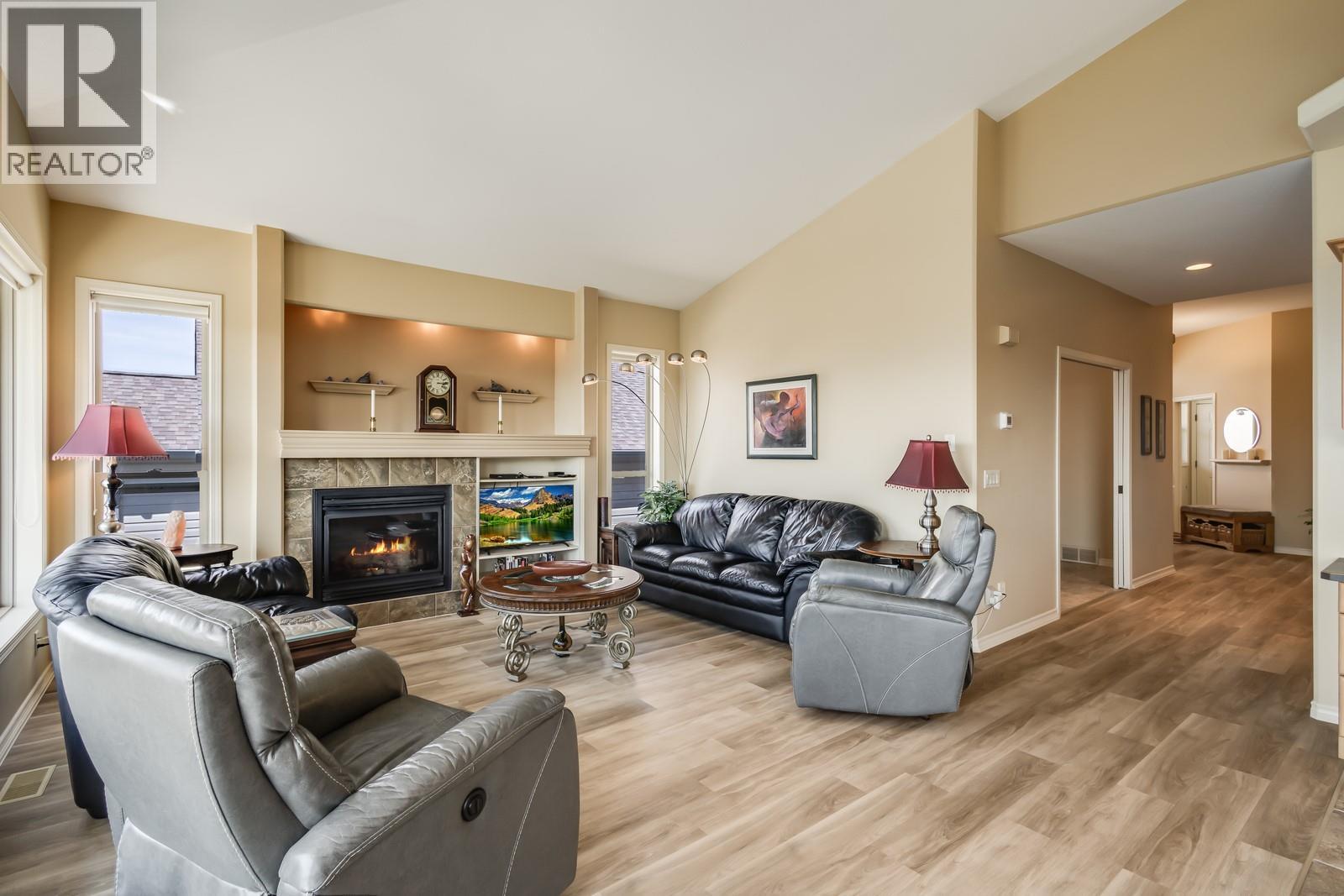 5046 South Ridge Drive, Kelowna