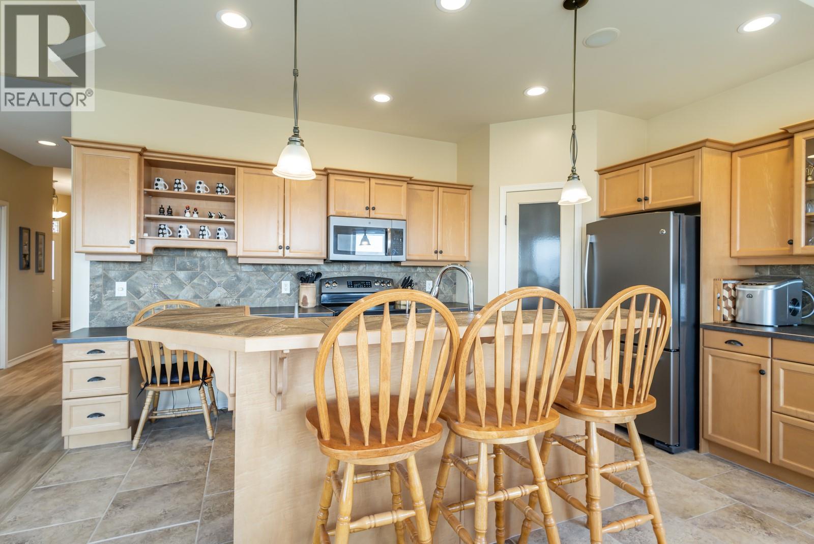  5046 South Ridge Drive, Kelowna