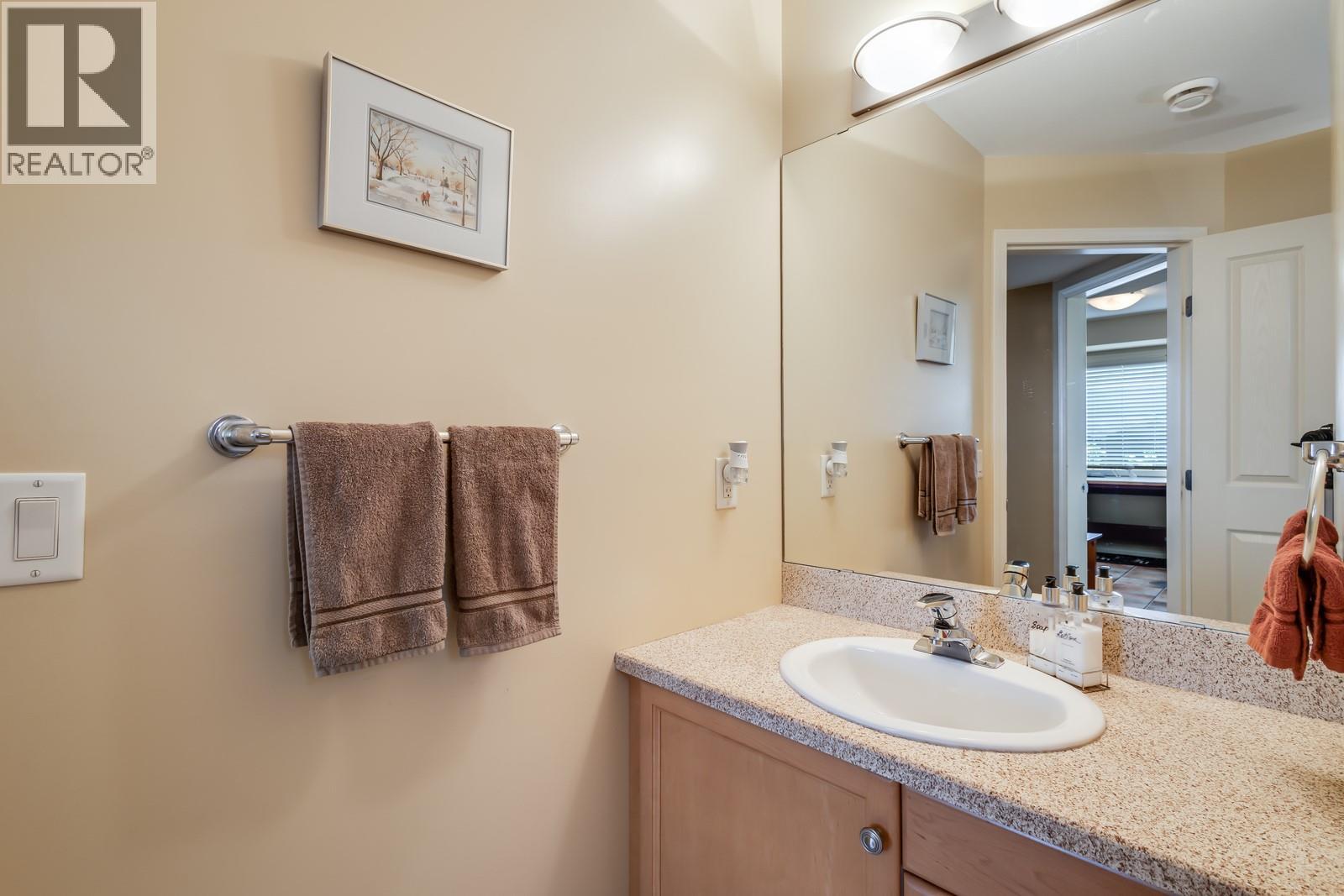  5046 South Ridge Drive, Kelowna