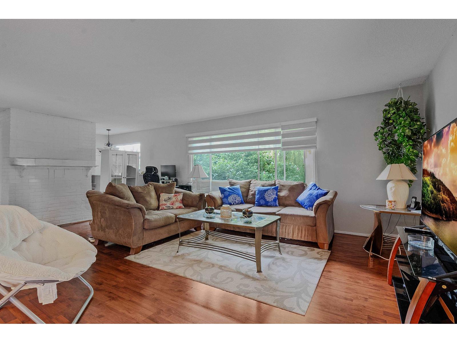 Photo 11 of 6395 Edson Drive Sardis South, Chilliwack BC