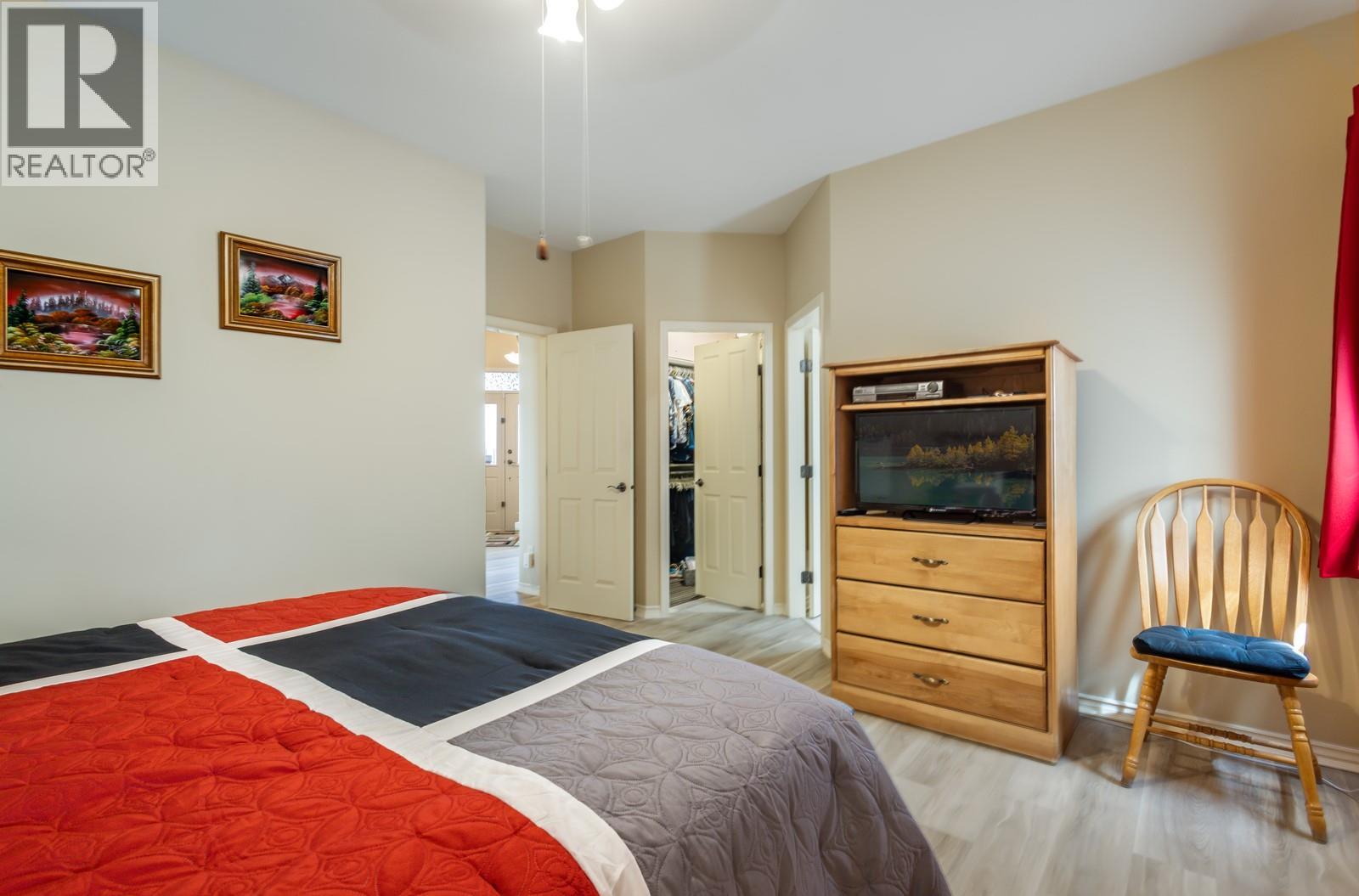  5046 South Ridge Drive, Kelowna