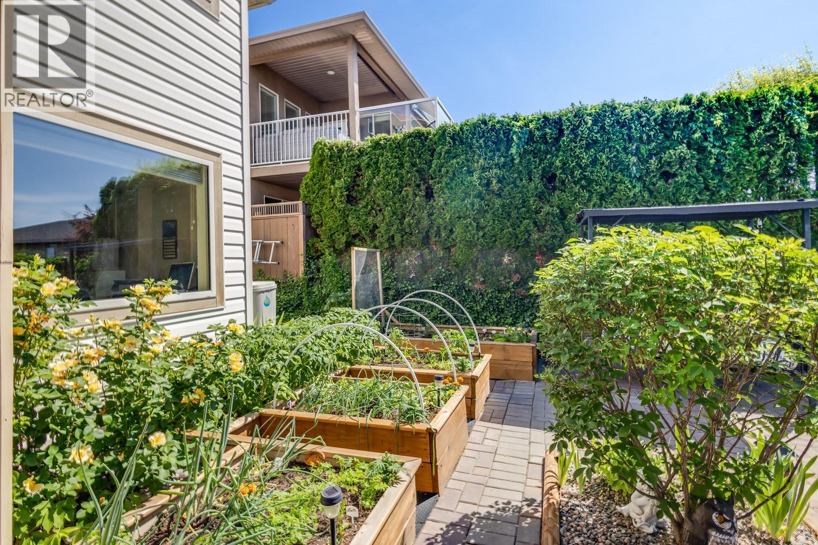  5046 South Ridge Drive, Kelowna