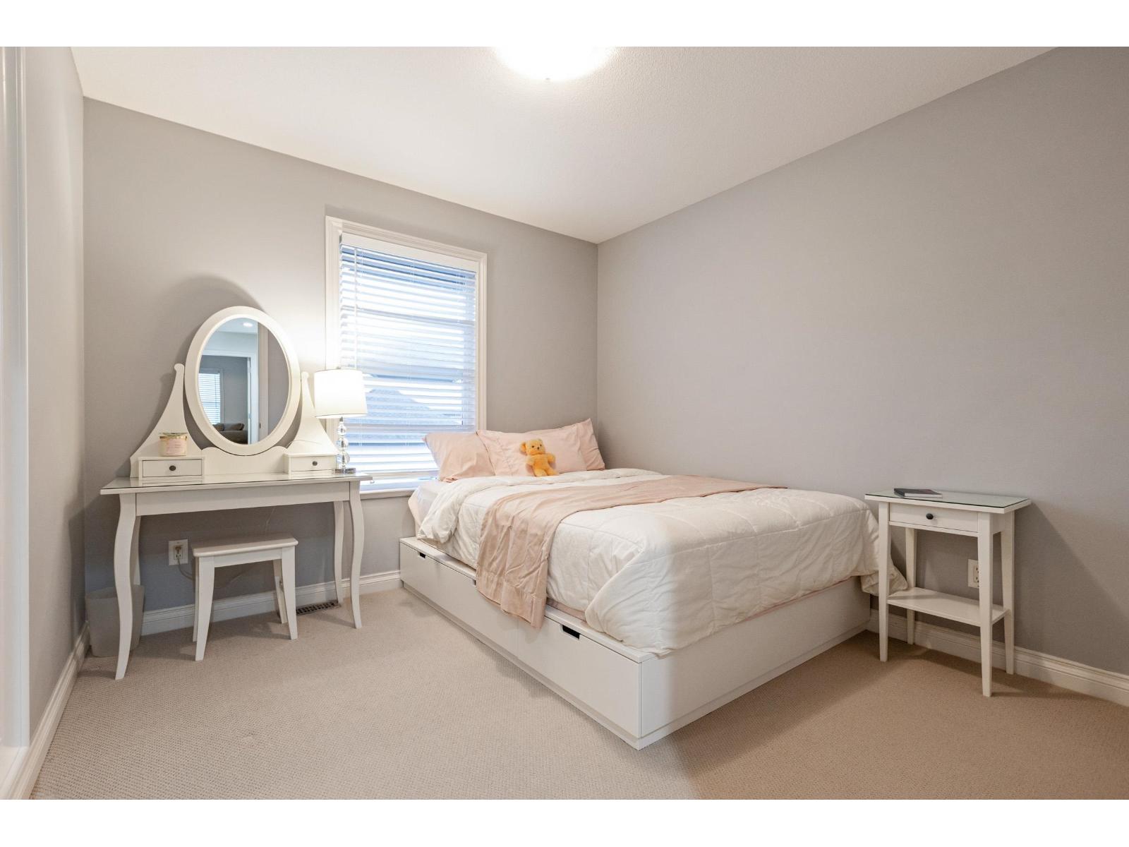 Photo 7 of 7014 179 A Street, Surrey BC