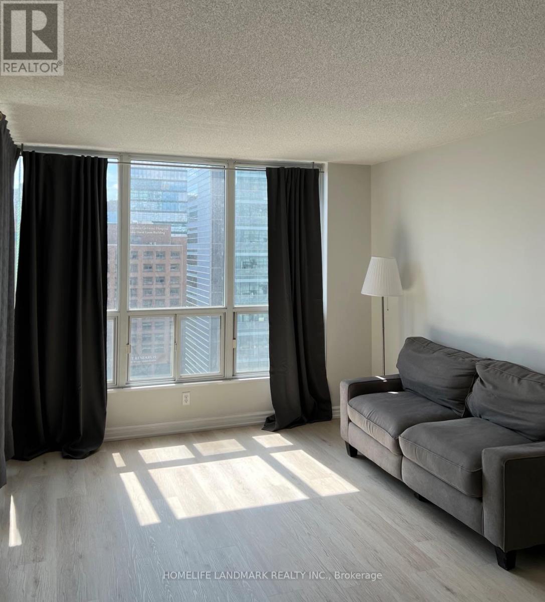 Photo 7 of 2205 750 Bay Street, Toronto ON