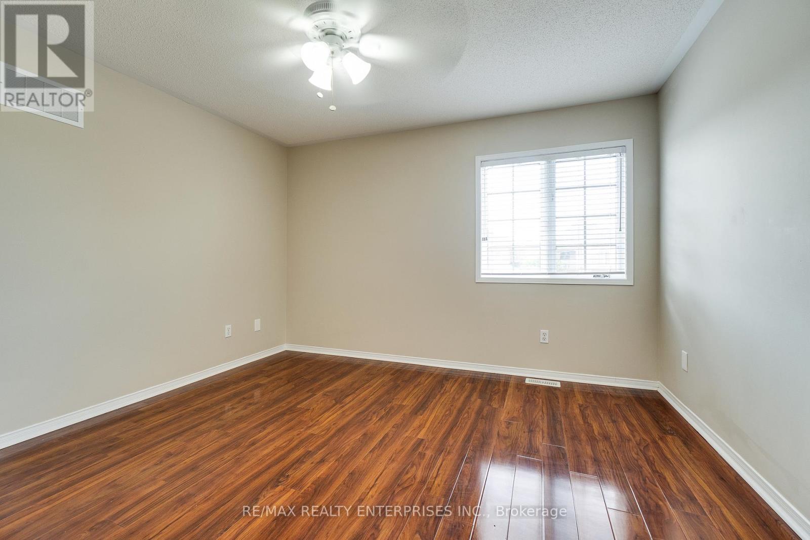 Photo 40 of 3256 Escada Drive, Mississauga ON