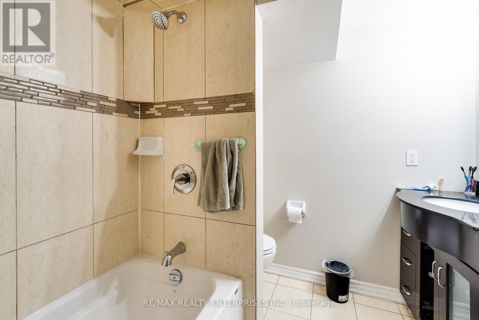 Photo 46 of 3256 Escada Drive, Mississauga ON
