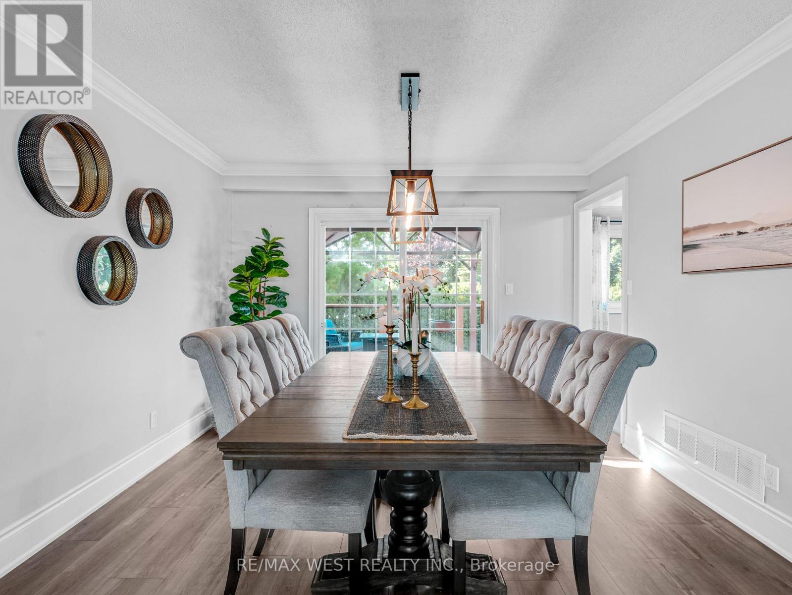 Photo 12 of 149 Ellwood Drive W, Caledon ON
