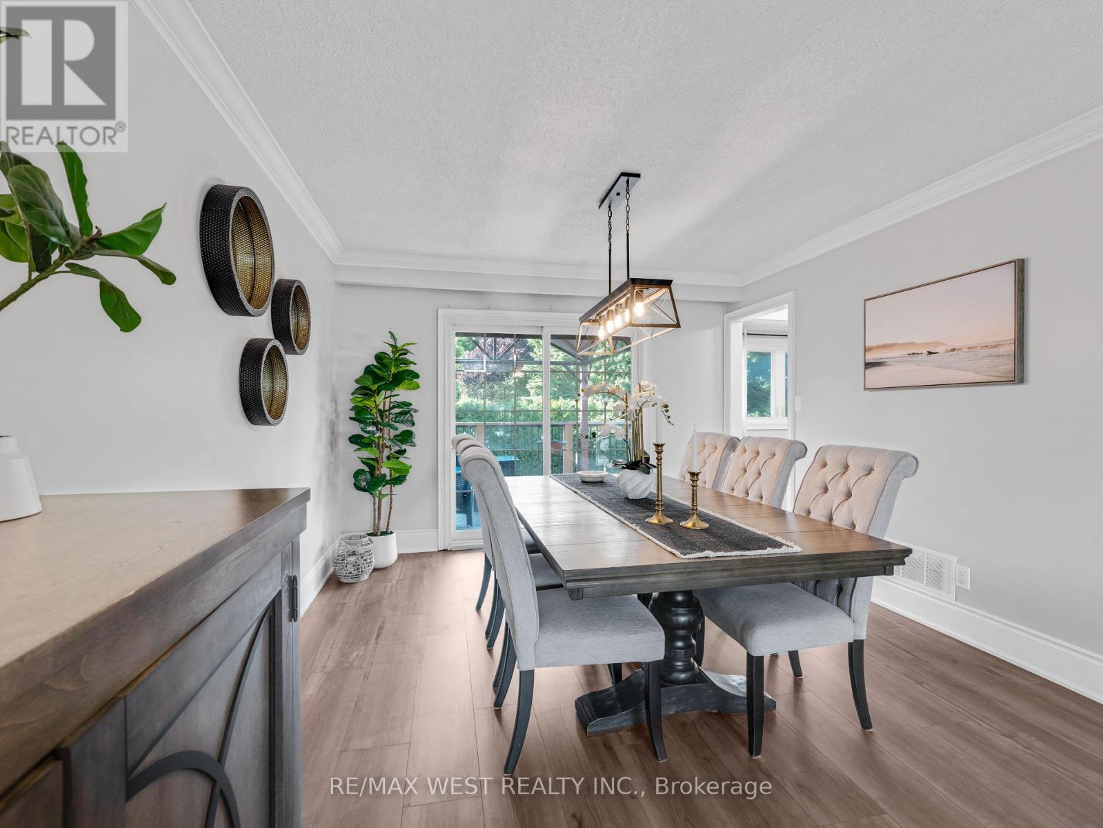 Photo 14 of 149 Ellwood Drive W, Caledon ON