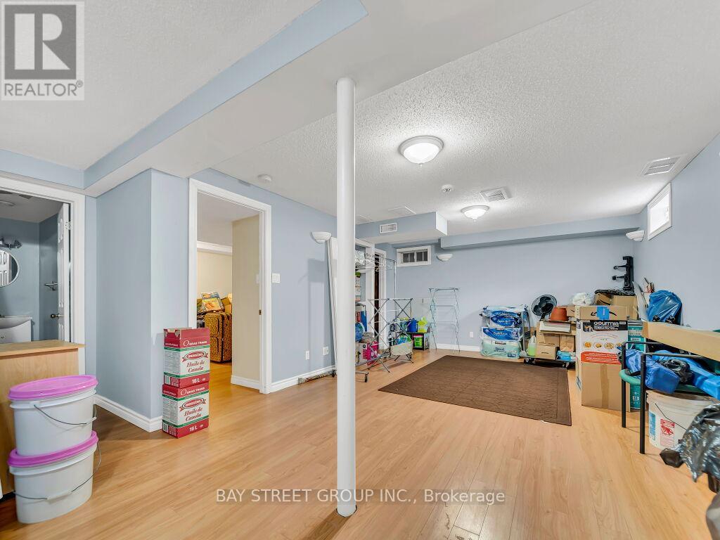 Photo 27 of 97 Quail Feather Crescent, Brampton ON