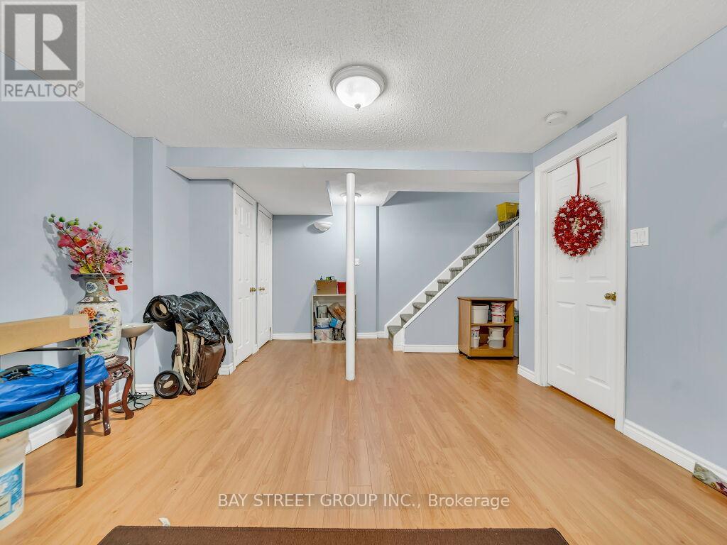 Photo 28 of 97 Quail Feather Crescent, Brampton ON