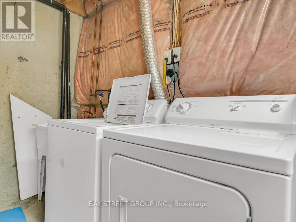 Photo 31 of 97 Quail Feather Crescent, Brampton ON
