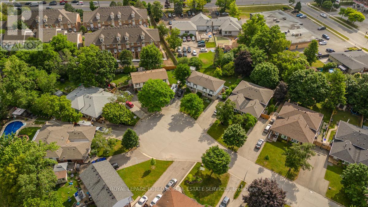Photo 23 of 2458 Martin Court, Burlington ON