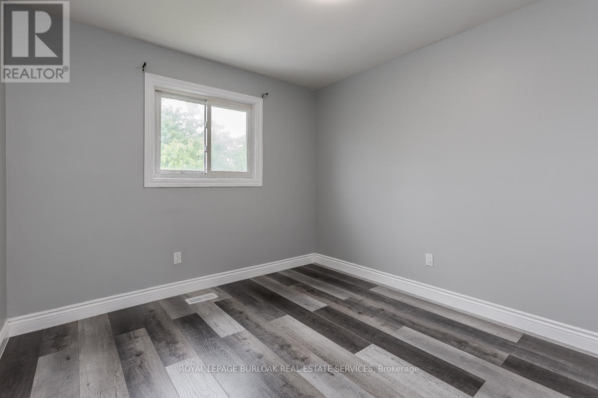 Photo 20 of 2458 Martin Court, Burlington ON