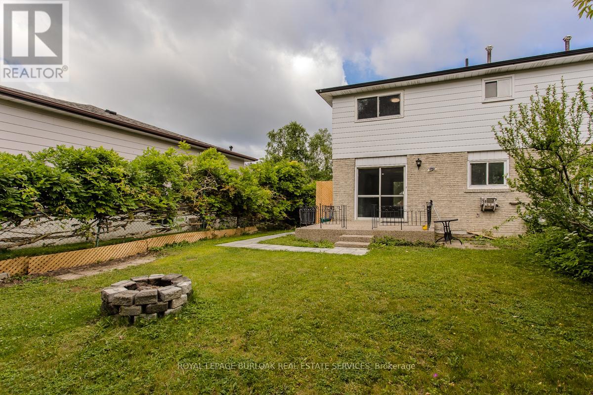 Photo 45 of 2458 Martin Court, Burlington ON