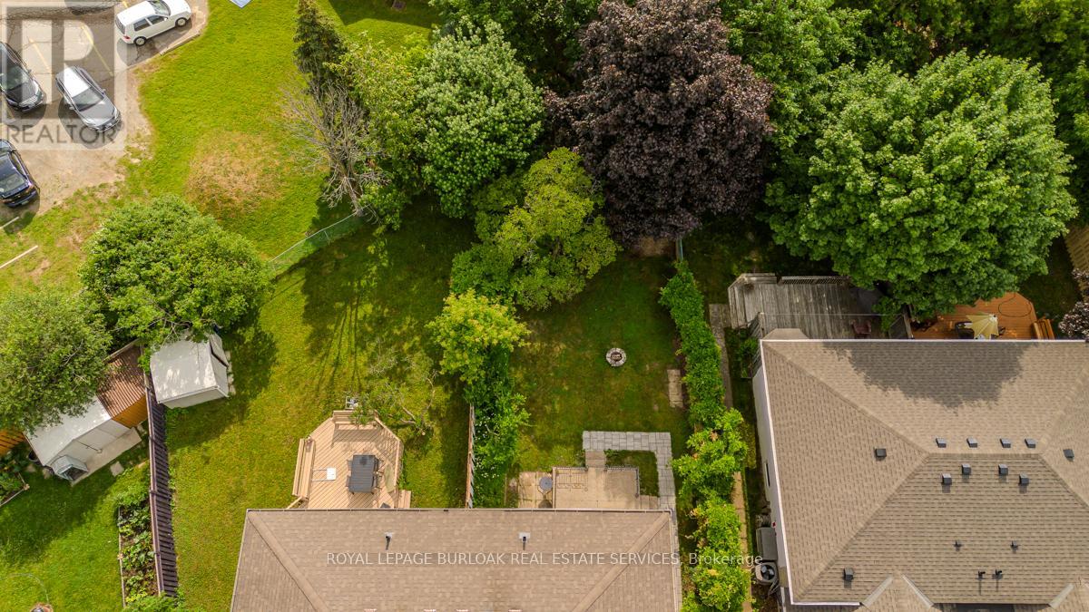 Photo 46 of 2458 Martin Court, Burlington ON