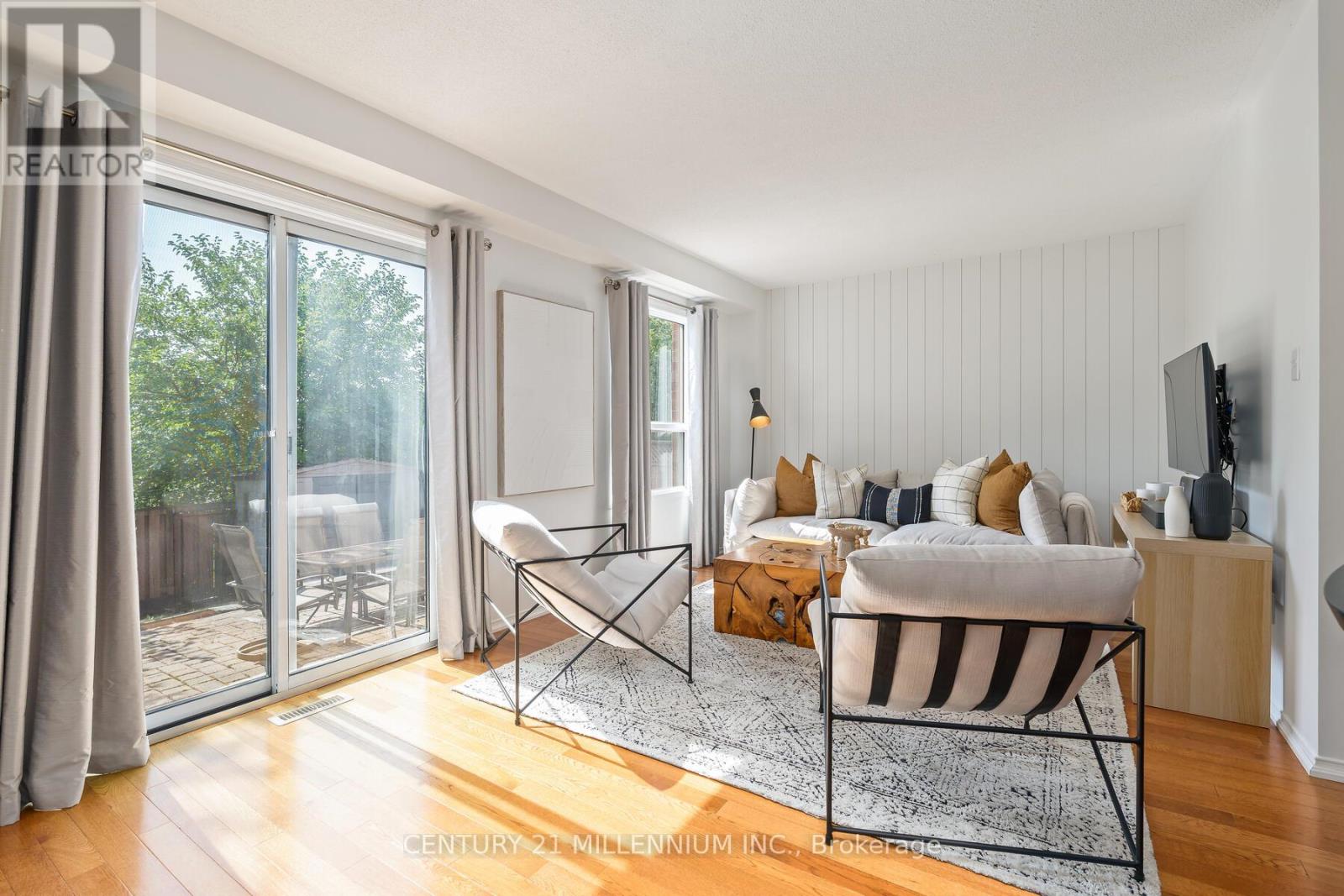 Photo 14 of 506 Taylor Crescent, Burlington ON