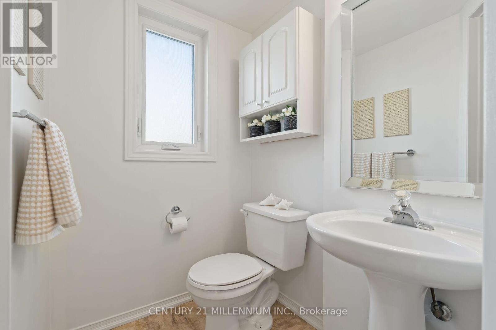 Photo 20 of 506 Taylor Crescent, Burlington ON
