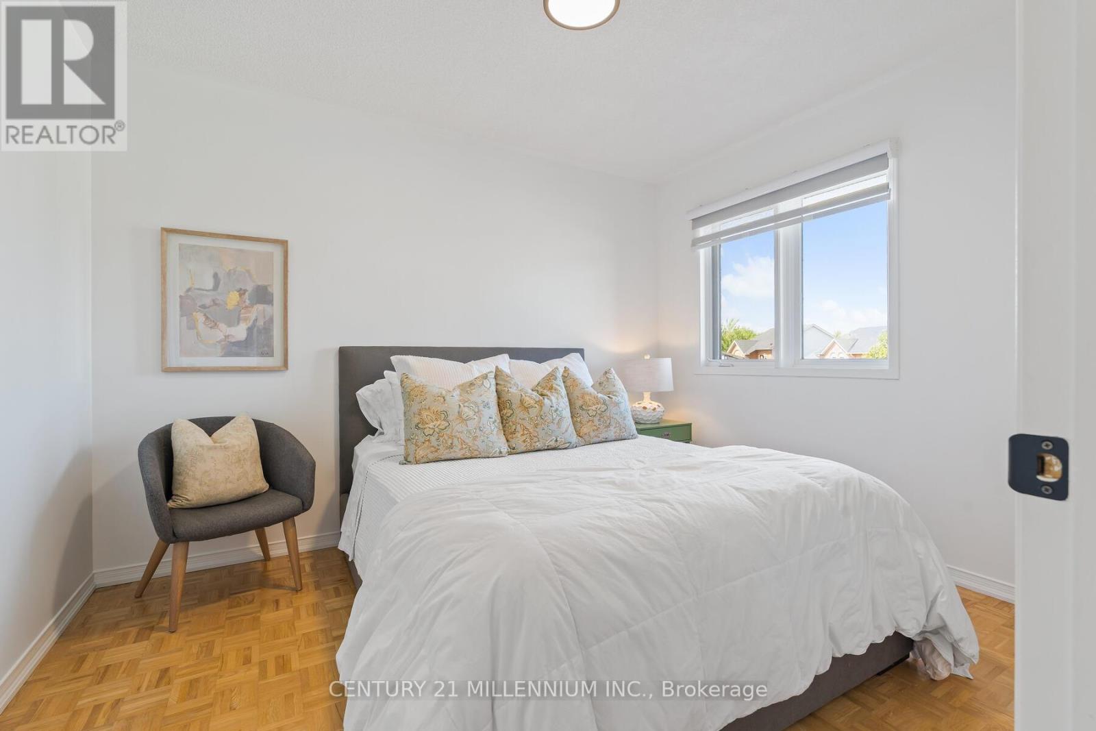 Photo 28 of 506 Taylor Crescent, Burlington ON
