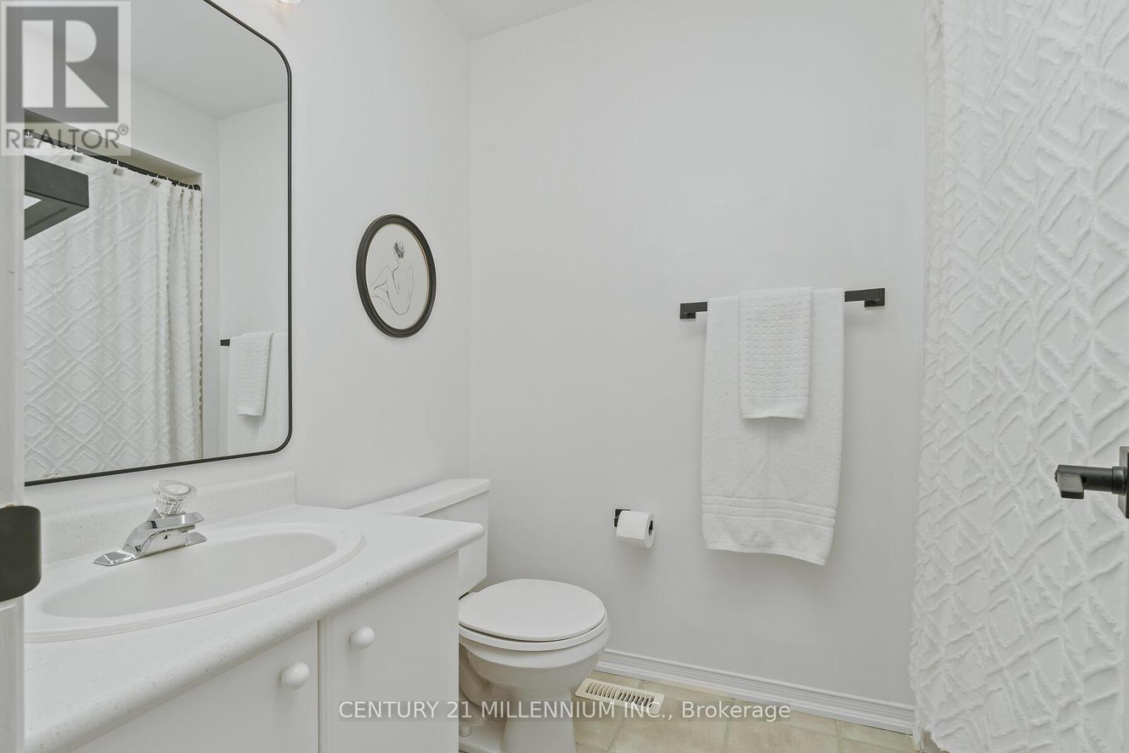 Photo 30 of 506 Taylor Crescent, Burlington ON