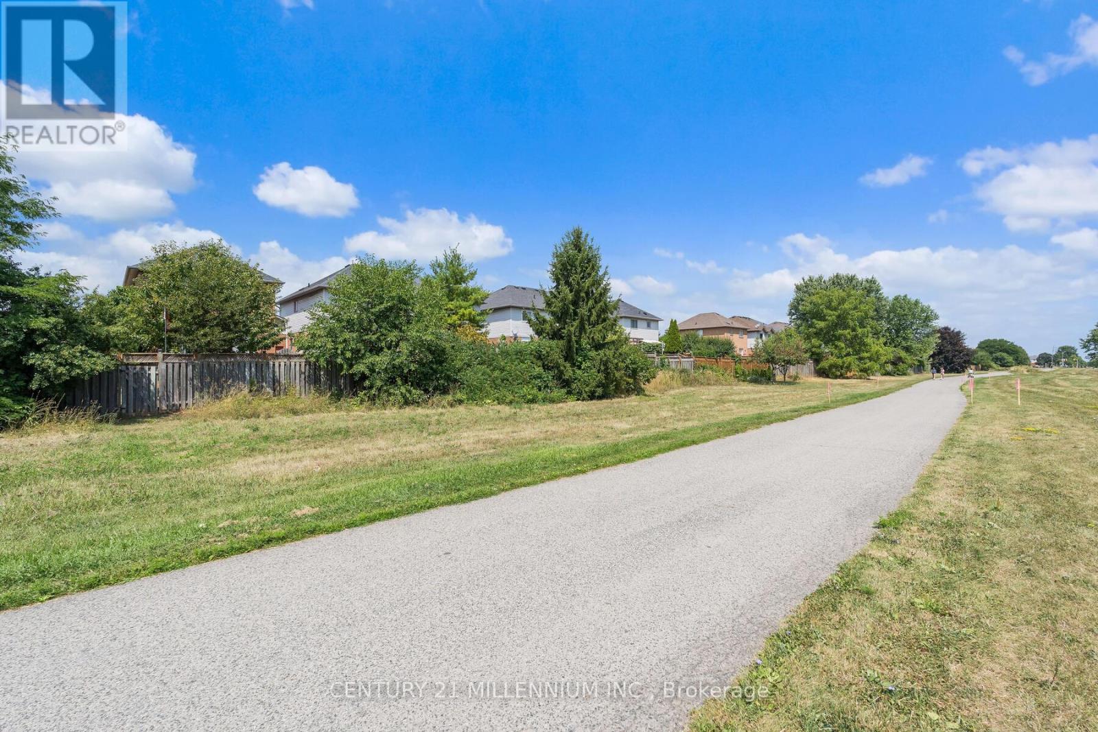 Photo 42 of 506 Taylor Crescent, Burlington ON