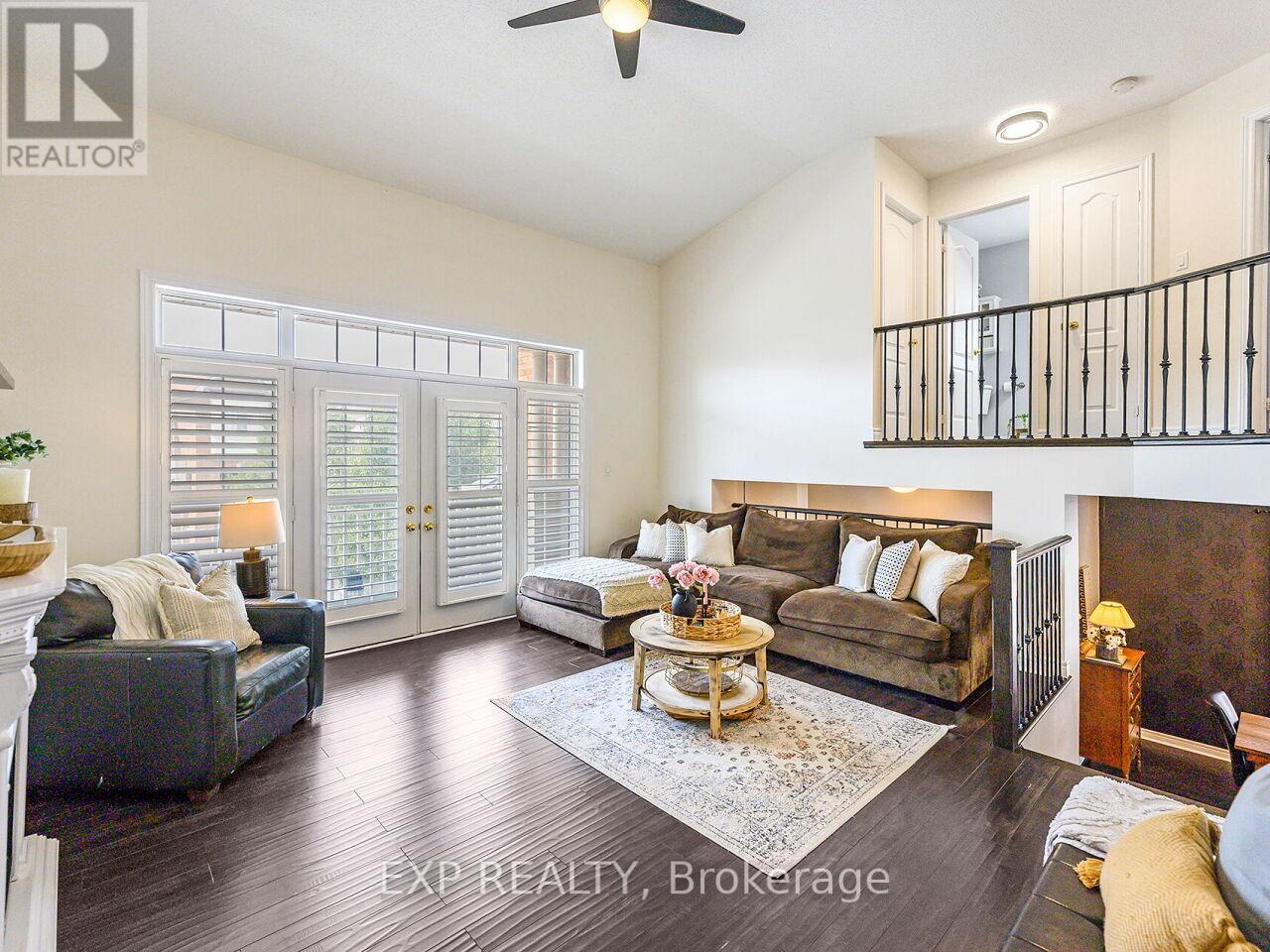 Photo 11 of 171 Giddings Crescent, Milton ON