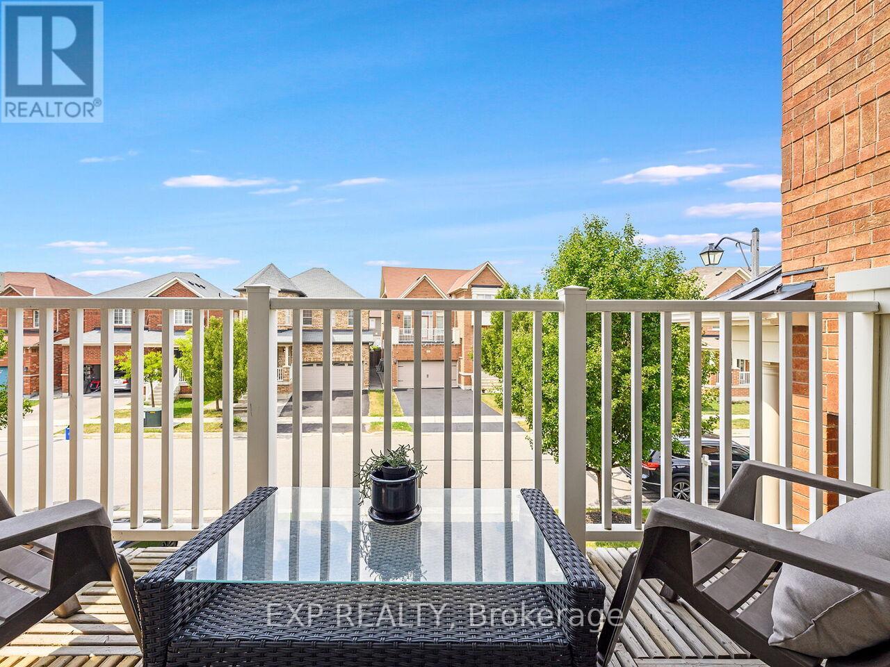Photo 13 of 171 Giddings Crescent, Milton ON