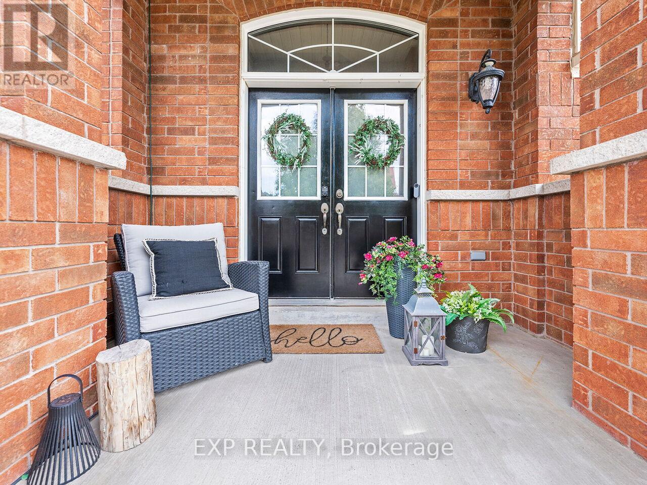 Photo 2 of 171 Giddings Crescent, Milton ON