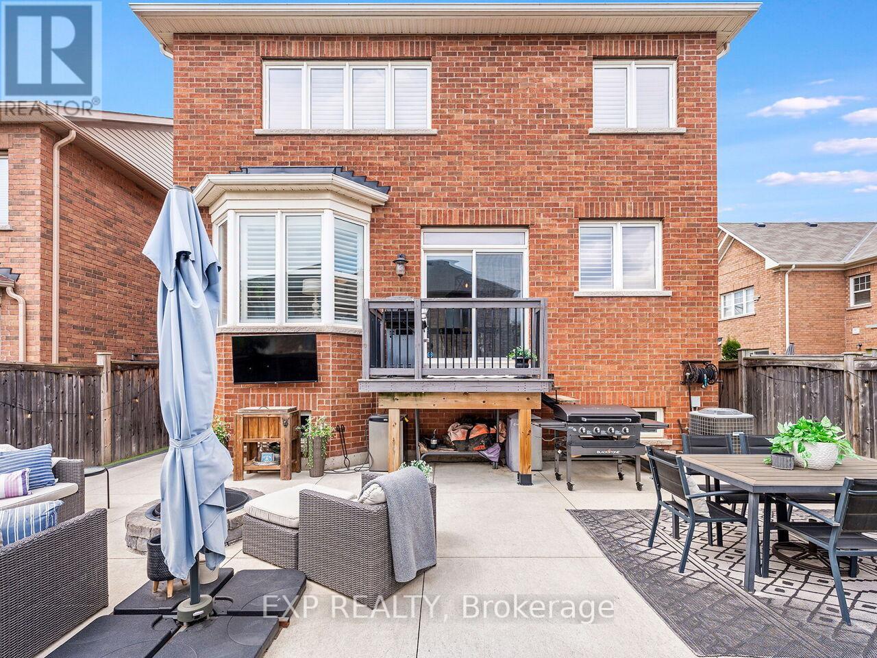 Photo 33 of 171 Giddings Crescent, Milton ON