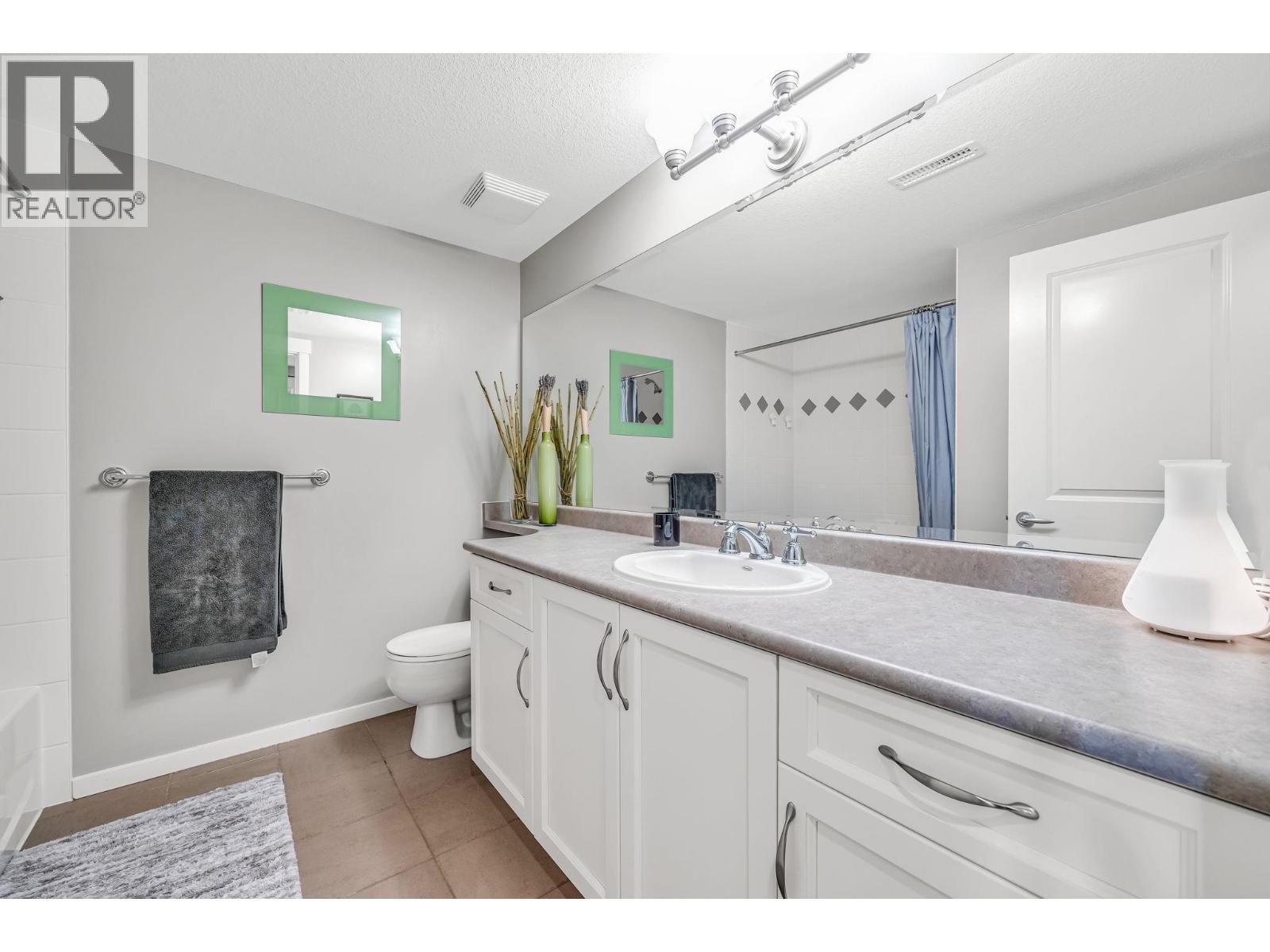 Photo 5 of 149 Sycamore Drive, Port Moody BC