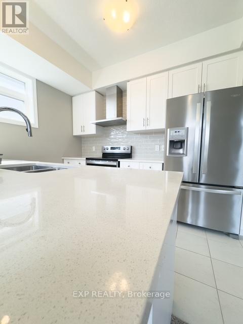 Photo 15 of 148 Wheat Lane, Kitchener ON