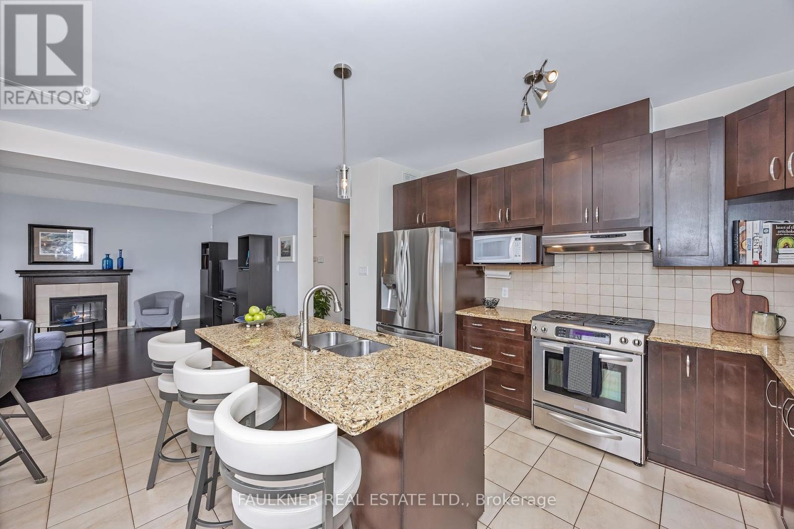 Photo 15 of 197 Flodden Way, Ottawa ON